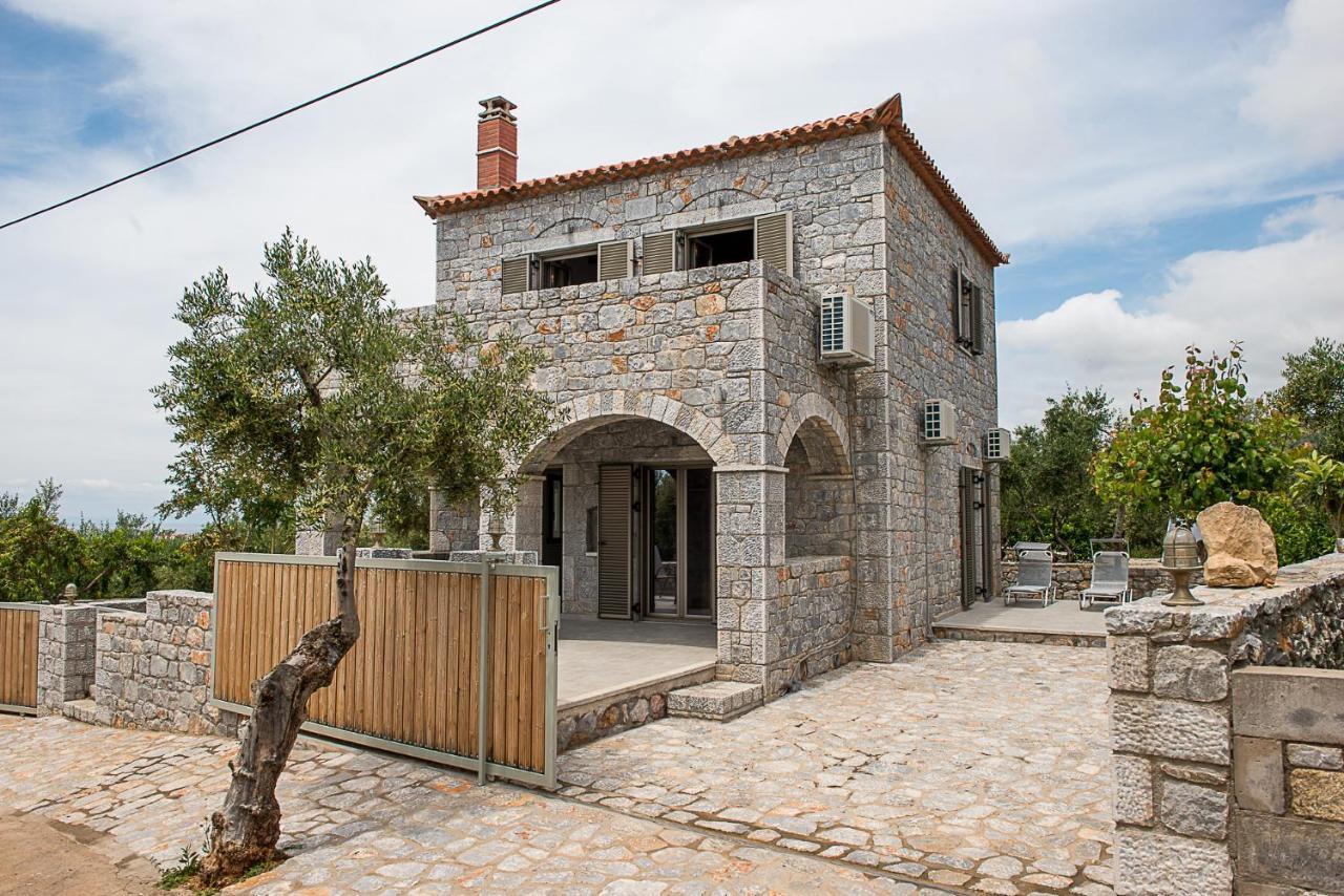 Villa Dosona Mani Riglia Exterior photo